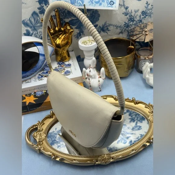🆕 CULT GAIA 🧿 NWOT Ryka Sculptural Shoulder Bag, Off White Leather - Picture 4 of 16